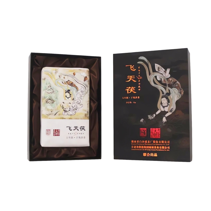 飛天茯